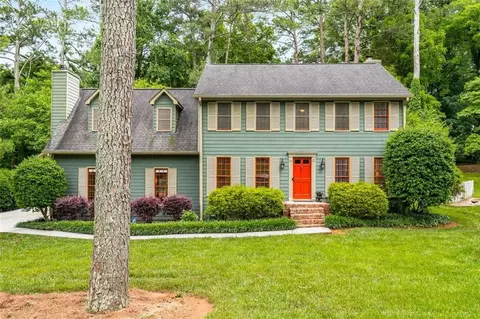 1793 Windcrest Dr SW, Lilburn, GA 30047
