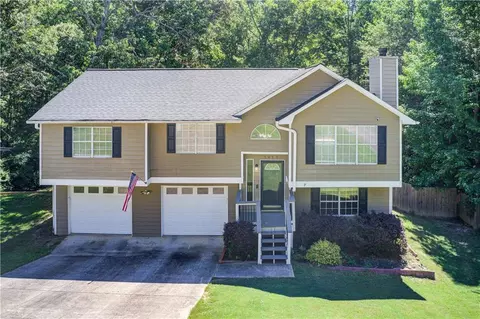 5477 Riverside Dr, Sugar Hill, GA 30518