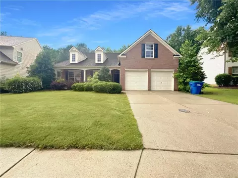 4669 Creekside Cv, Atlanta, GA 30349