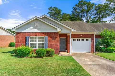 278 Tara Woods Dr, Riverdale, GA 30274