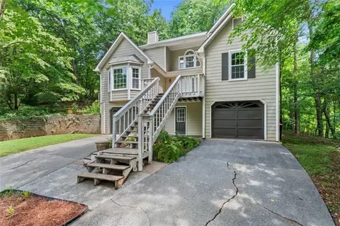 2404 Hembree Station Ct, Marietta, GA 30062