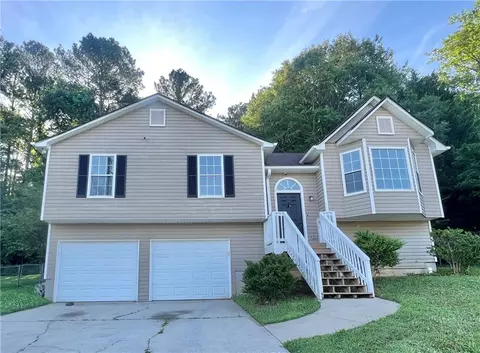 416 Ivy Crest Dr, Dallas, GA 30157