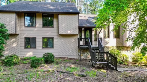 2688 Shadow Bluff Dr NE, Marietta, GA 30062