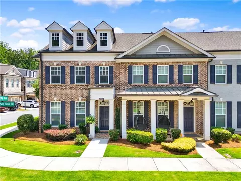 4002 Vickery Gln, Roswell, GA 30075