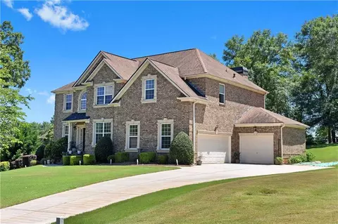 80 River Watch Dr, Covington, GA 30014