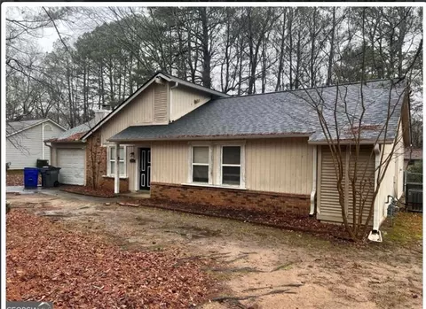 6342 Valley Dale Dr, Riverdale, GA 30274