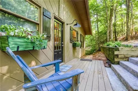 201 Fox Den Cir, Jasper, GA 30143