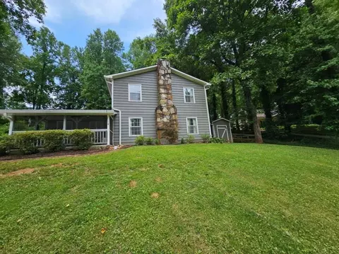 33 W Starr Dr, Jasper, GA 30143