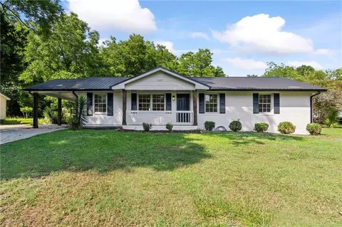 537 E Jefferson St, Madison, GA 30650