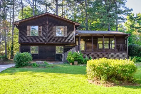 181 Park Place Dr, Lawrenceville, GA 30046