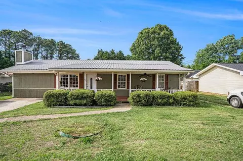 5130 Haynes Ct, Covington, GA 30014