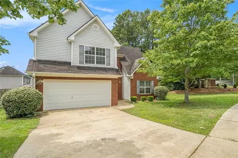 3 Belmont Park Ln, Newnan, GA 30263