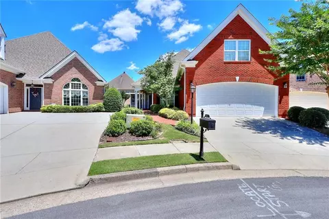1821 Glenwood Ln, Snellville, GA 30078