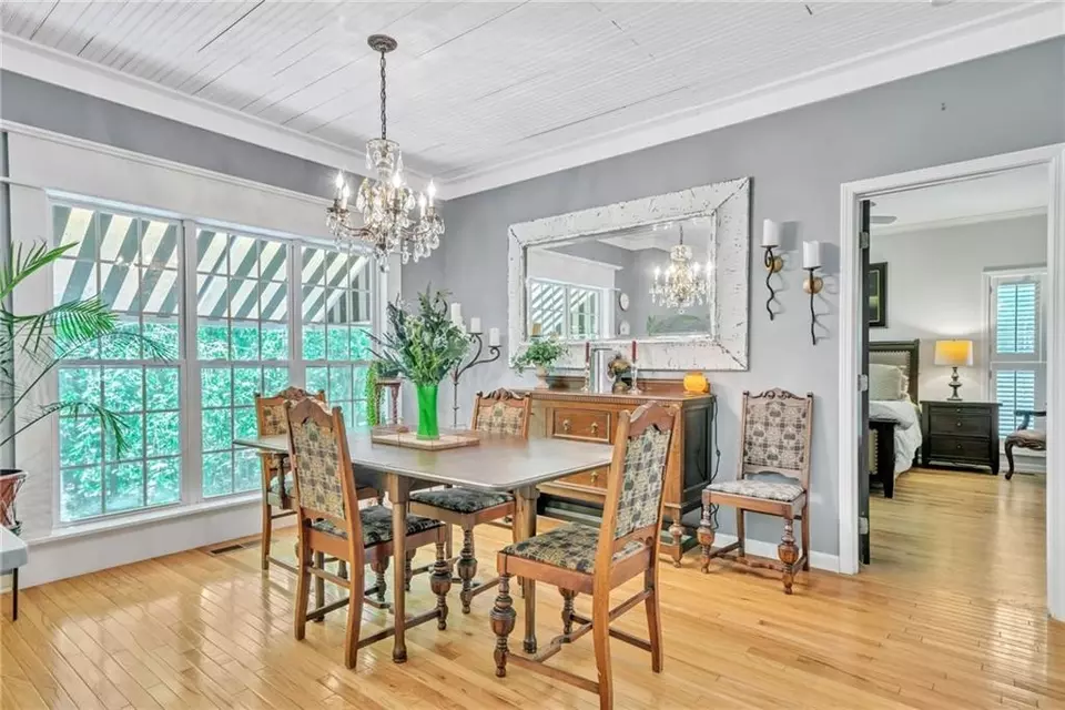 Dining - 117 Banyon Ct, Waleska, GA 30183 photo 1 of 1