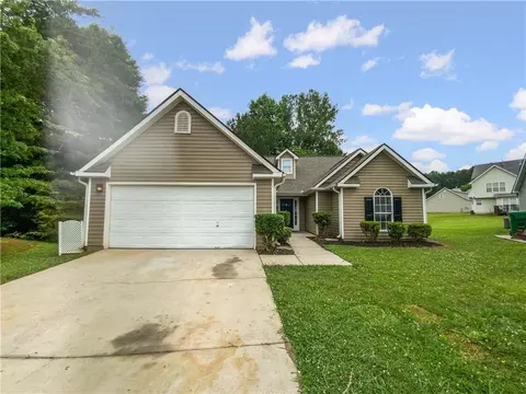 4927 Serena Ct, Lithonia, GA 30038