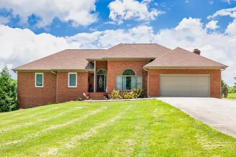 594 Welcome Home Rd, Mount Airy, GA 30563