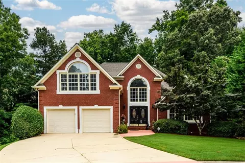 588 Timber Ives Dr, Dacula, GA 30019