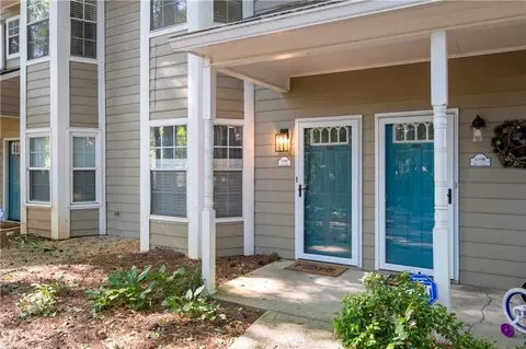 6396 Oakleaf Ln, Morrow, GA 30260 photo 4