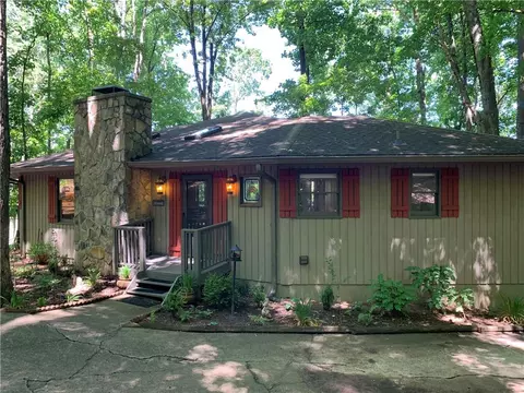 231 Crippled Oak Trl, Jasper, GA 30143