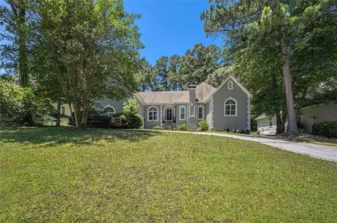 3151 Chesterfield Ct, Snellville, GA 30039