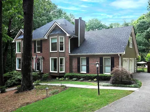 1970 Moccasin Trl SW, Marietta, GA 30064