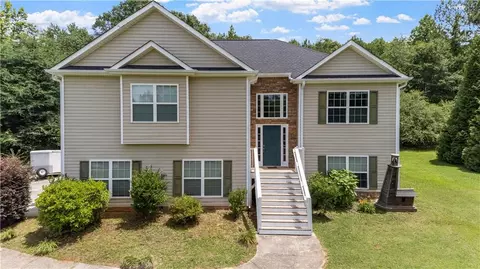 10 Cedar Creek Xing, Cedartown, GA 30125
