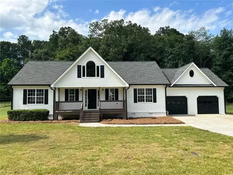 256 Dublin Dr, Calhoun, GA 30701