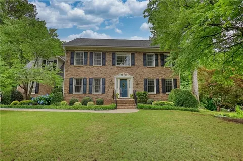 4835 Riveredge Cv, Snellville, GA 30039