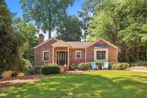 376 Garden Ln NW, Atlanta, GA 30309