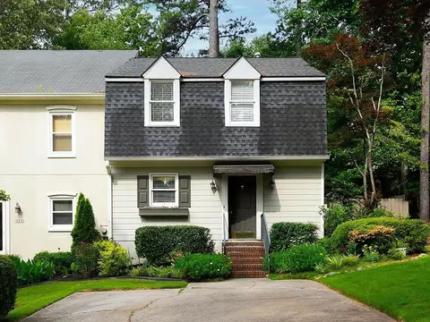 1426 Old Virginia Ct SE, Marietta, GA 30067