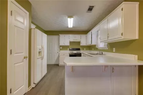 2270 Village Dr, Covington, GA 30016 photo 8