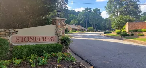 3385 Stonecrest Ct, Atlanta, GA 30341