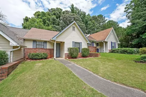 1065 Travelers Trl NW, Kennesaw, GA 30144