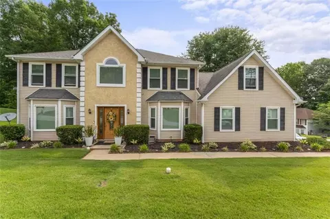 871 Susannah Ct, Lithonia, GA 30058