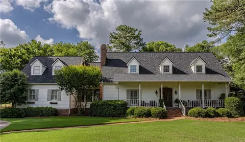 7 Greenbriar Ln, Rome, GA 30161