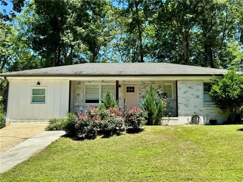 561 Plaza Dr SE, Smyrna, GA 30082
