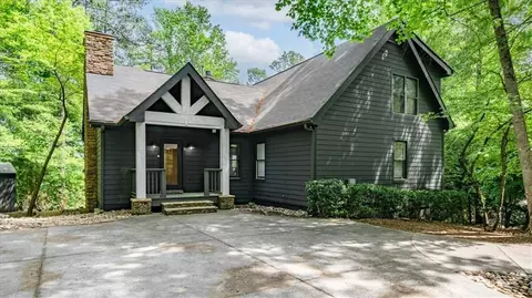 7045 Haw Creek Pl, Gainesville, GA 30506
