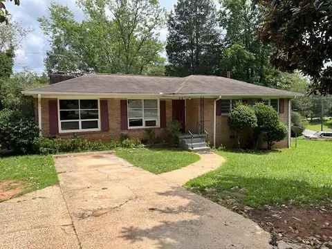 29 Pat Mell Rd SW, Marietta, GA 30060