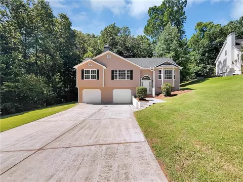 6331 Fairoaks Pl, Douglasville, GA 30135