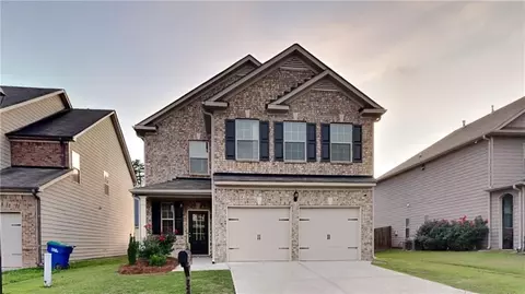 7793 Flyaway Rd, Fairburn, GA 30213