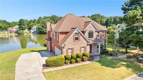 235 Heritage Lake Dr, Fayetteville, GA 30214