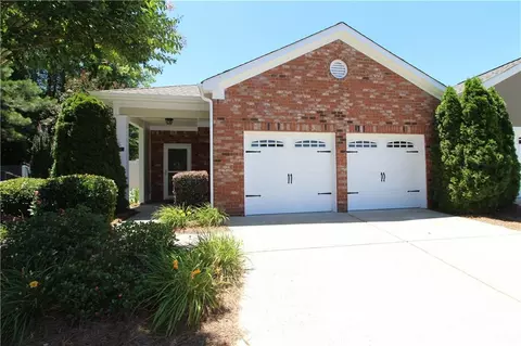 376 Acuba Vw, Woodstock, GA 30188