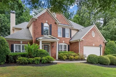 2015 Beacon Hill Way, Alpharetta, GA 30005