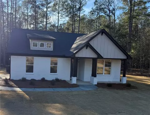 2922 Red Fox Lot Apt 47 Dr, Haddock, GA 31033