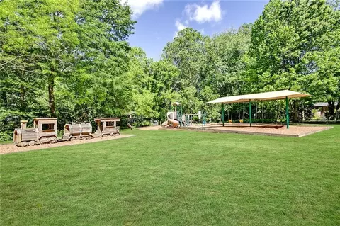 4154 Commodore Dr, Chamblee, GA 30341 photo 34