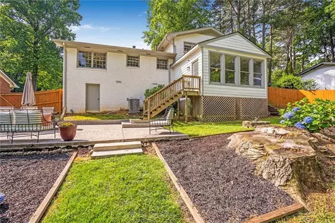 4154 Commodore Dr, Chamblee, GA 30341 photo 33
