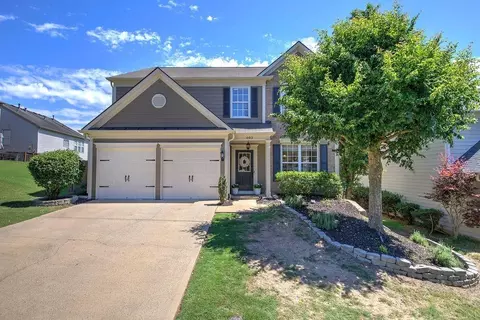 603 Wallnut Hall Trl, Woodstock, GA 30189