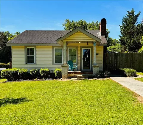 324 Noyes St, Cedartown, GA 30125
