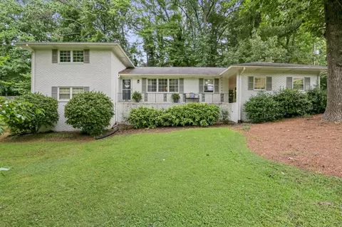 516 S Woodland Dr, Marietta, GA 30064