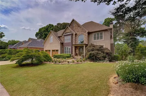 5624 Forkwood Dr NW, Acworth, GA 30101